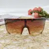 2020 New anti-droplet and anti-saliva splash goggles, anti-wind and sand safety goggles, sand eye protection glasses 11 Application Scenario